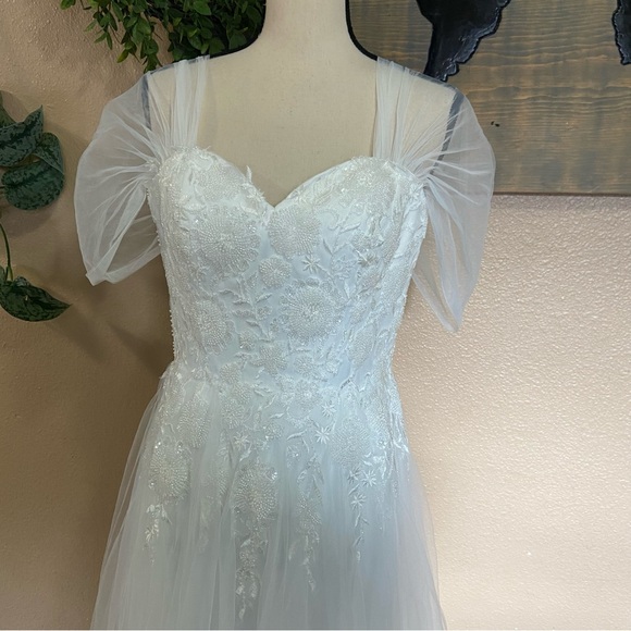 NWOT Lulus Blissfully Romantic White Tulle Off-the-Shoulder Maxi Dress - Picture 4 of 11